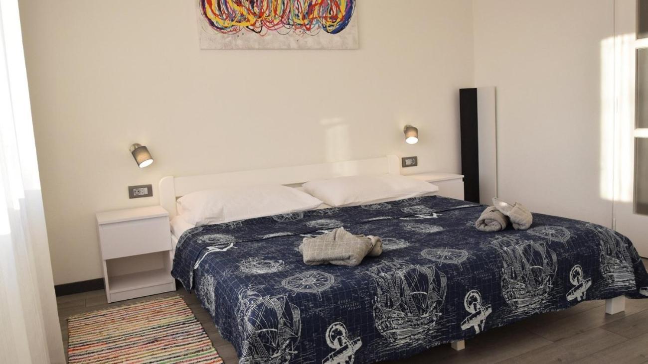 With A Parking Space - 22434 Apartma